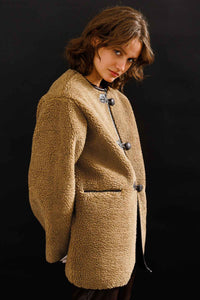 Teddy coat with details