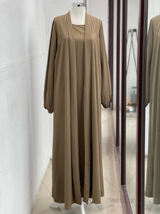 Twinset met abaya en onderjurk
