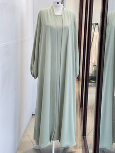 Twinset met abaya en onderjurk