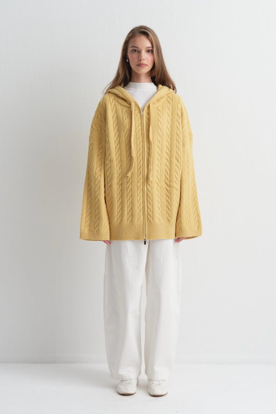 Knit vest met capuchon