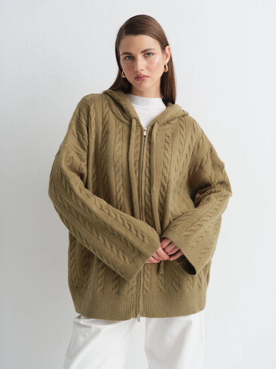 Knit vest met capuchon